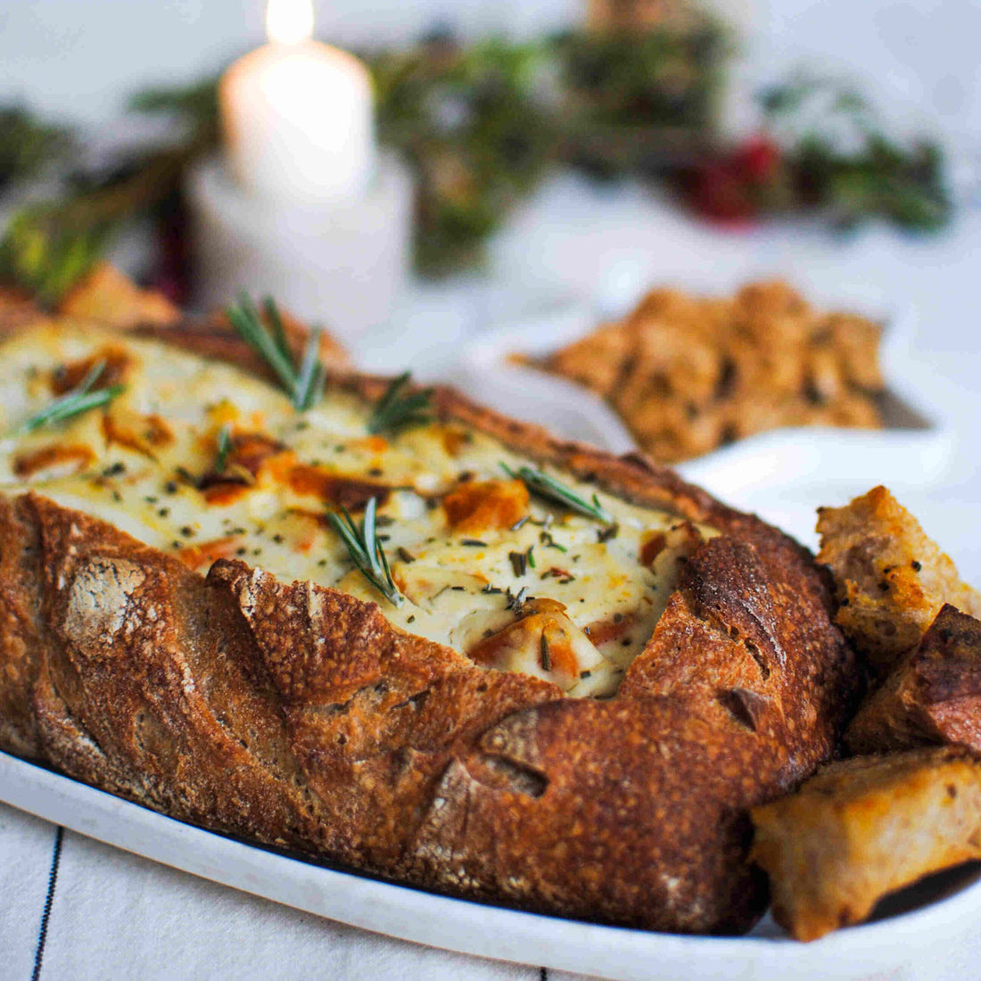 Pão recheado com Cremoso Fumado, Hokkaido e Alecrim