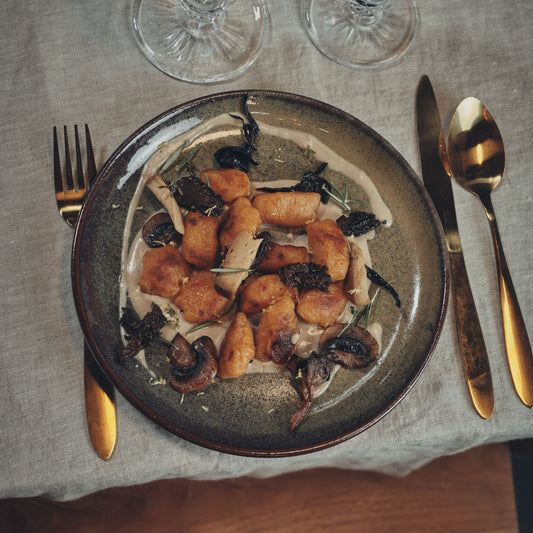Gnocchi de Batata Doce com Cogumelos e Curado de Boletos